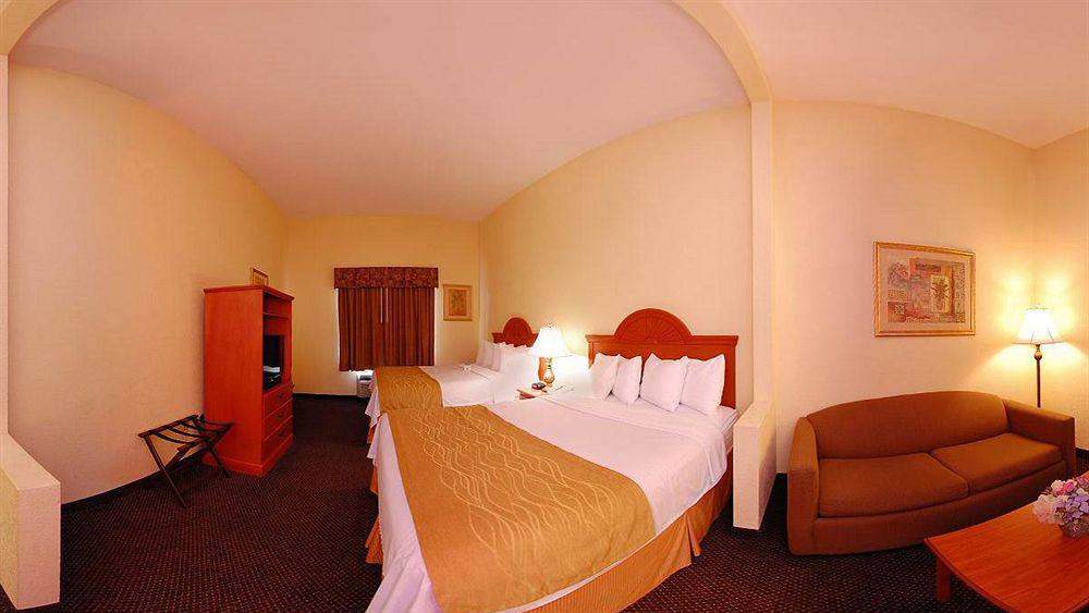 Comfort Inn & Suites Jupiter I-95 Екстериор снимка