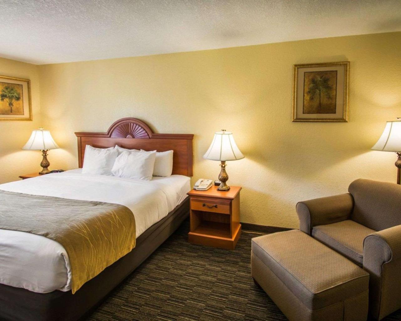 Comfort Inn & Suites Jupiter I-95 Екстериор снимка