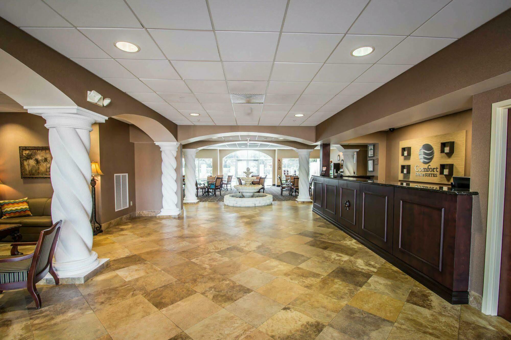 Comfort Inn & Suites Jupiter I-95 Екстериор снимка
