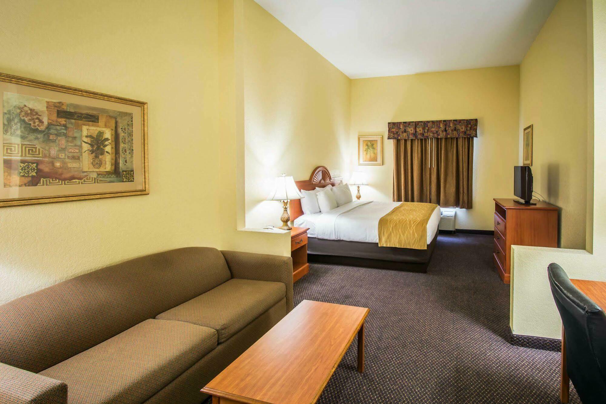 Comfort Inn & Suites Jupiter I-95 Екстериор снимка
